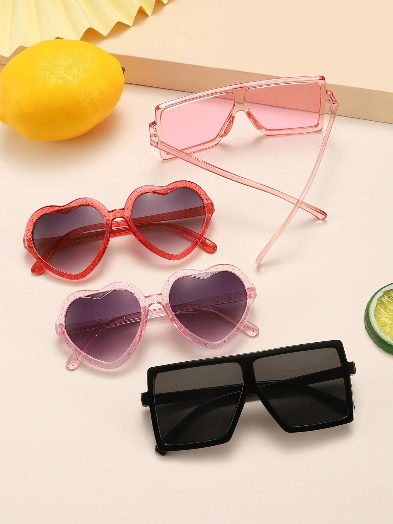 4 PCS Children'S 4-8Y Love Frame and Large Square Frame Fashion Glasses for Daily Outings and Dress Up