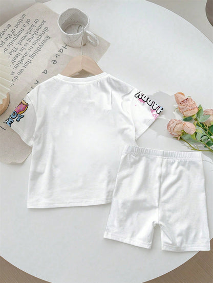 Young Girl round Neck Short Sleeve Heart Letter Print Top and Casual Street Style Shorts Set, Suitable for Summer