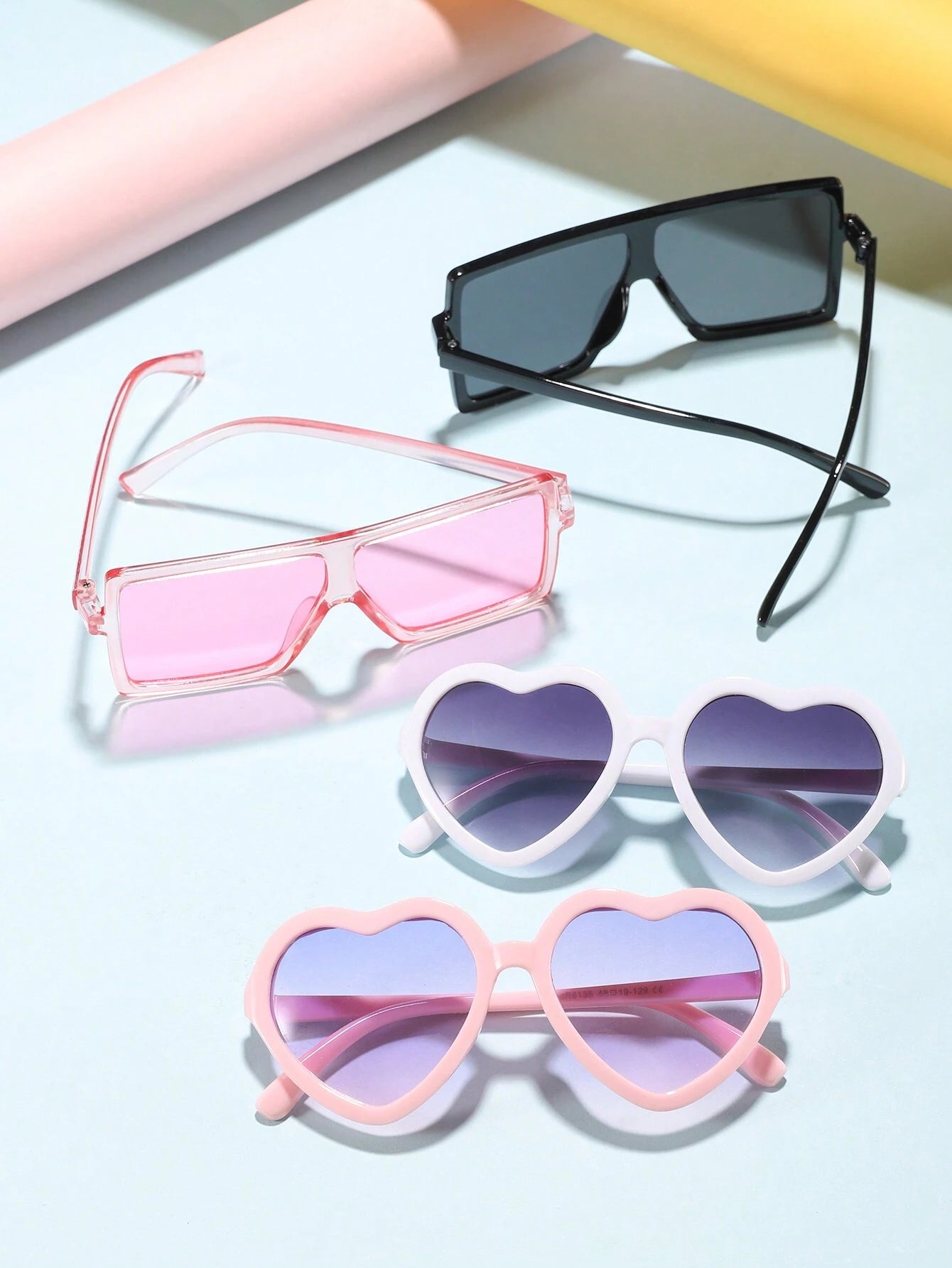 4 PCS Children'S 4-8Y Love Frame and Large Square Frame Fashion Glasses for Daily Outings and Dress Up