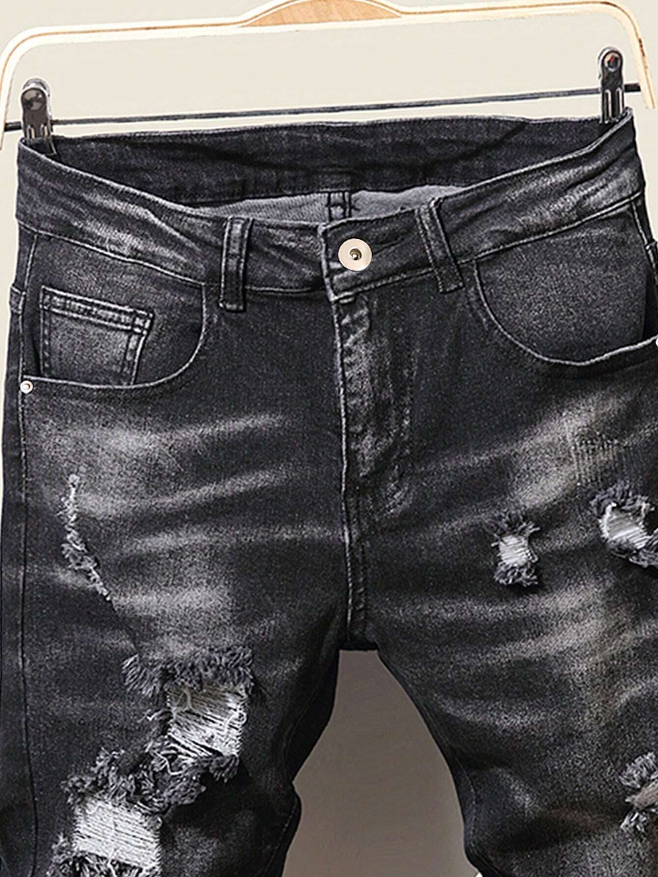 Manfinity LEGND Men'S Slim-Fit Denim Pants with Pockets and Distressed Design for Daily and Travel